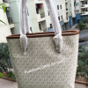 Tui Michael Kors Jet Set Signature Vanilla