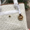 Tui Michael Kors Jet Set Signature Vanilla