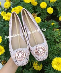 Giay Michael Kors Soft Pink Lasered