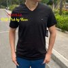 Áo Tommy Hilfiger cổ tim Men's flag V Neck tee