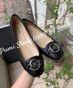 Giày Michael Kors Black tag bạc (đen khóa bạc)