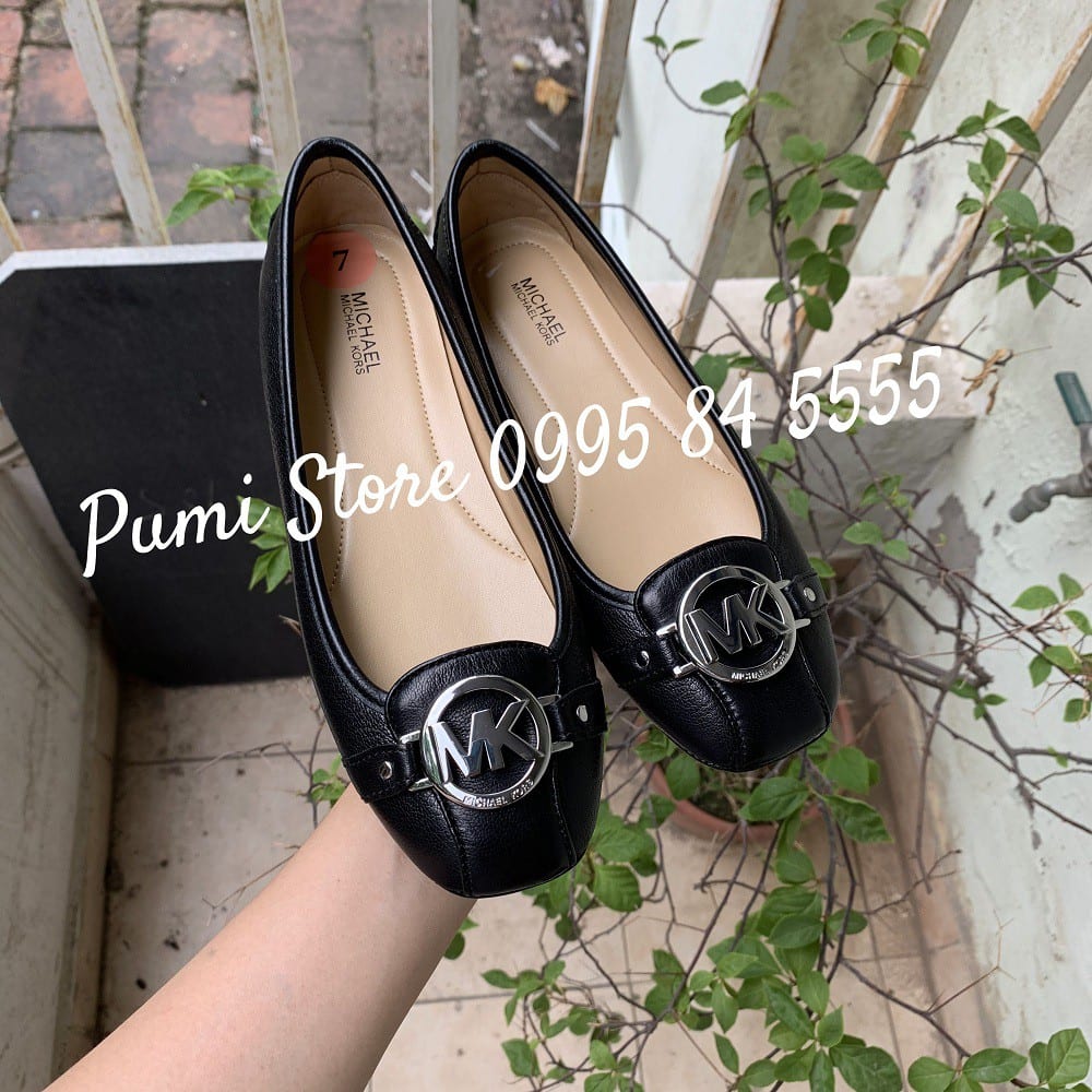 Giày Michael Kors Black tag bạc (đen khóa bạc)