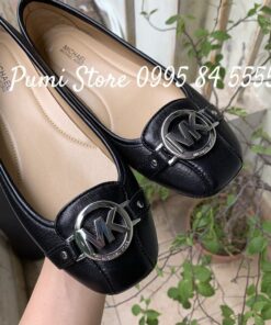 Giày Michael Kors Black tag bạc (đen khóa bạc)